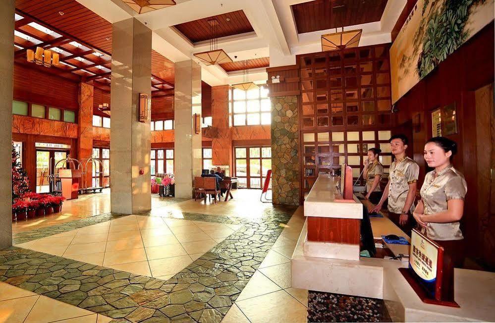Haiyue Bay Holiday Hotel Sanya Eksteriør billede